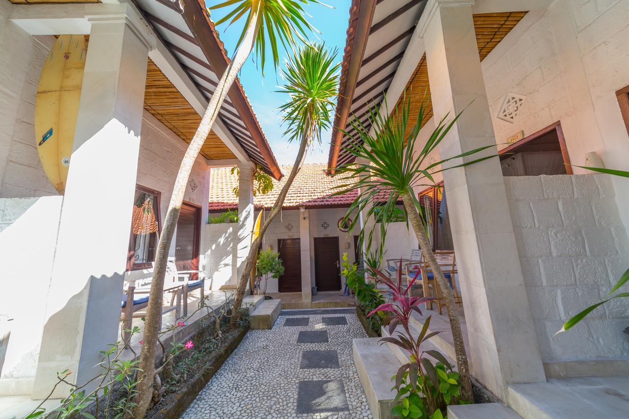 Hotel Padang Padang Breeze à Uluwatu Extérieur photo