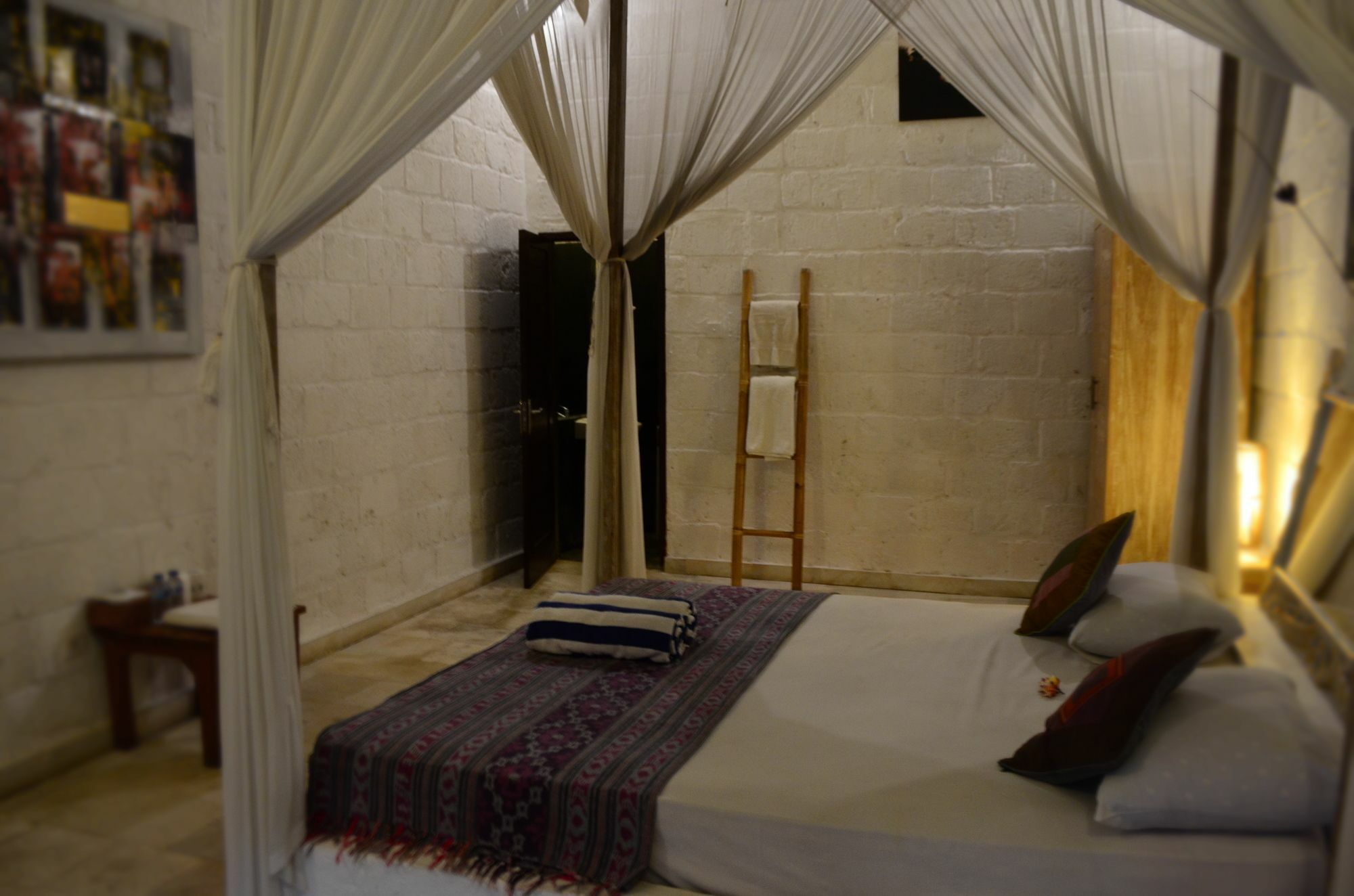 Hotel Padang Padang Breeze à Uluwatu Extérieur photo
